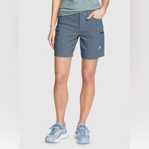 Eddie Bauer Women’s Guide Pro Shorts in Graphite